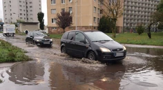 Česko rozšírilo výstrahy, pridalo aj extrémny vietor. Fiala zvolal krízový štáb