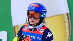 Shiffrinová ovládla aj druhý slalom a priblížila sa k magickej hranici. Prvé pódium zaznamenala Colturiová
