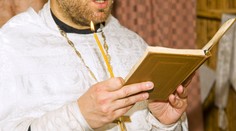 Na tohto Slováka v Rakúsku len tak ľahko nezabudnú. Opitý narušil bohoslužbu