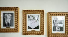 Trump dal nahradiť Bidenovu fotku v Bielom dome potupným obrázkom