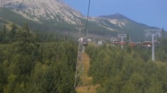 Pomaly dosluhuje, no pár sezón si ešte pojazdí. Lanovka z Tatranskej Lomnice na Štart funguje už 30 rokov