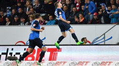 Náskok Bayernu sa po prehre s Hoffenheimom zmenšil, jediný gól zápasu strelil Kramaric