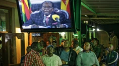 Mugabe neodstúpil, proces impeachmentu môže trvať niekoľko dní