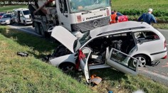 Vážna nehoda pri Topoľčanoch: Dve vážne zranené deti museli previezť do Bratislavy