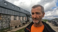Nikto sa ju nepokúsil prebrať. Chatár z vyhľadávanej tatranskej chaty nateraz pokračuje