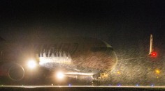 Let z Manchesteru do Dublinu sa v búrke zmenil na nočnú moru. Nakoniec pristáli o 800 km ďalej v Paríži