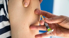 Očkovať povinne proti koronavírusu? Grendel s Pellegrinim sa zhodli