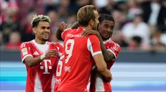 Bayern Mníchov má v novej sezóne formu ako hrom. Jeho hráči doslova zmietli Hamburg z ihriska
