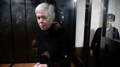 Pediatrička (68) dostala päť a pol roka väzenia za údajné hanobenie ruskej armády. Úradom ju nahlásila matka pacienta