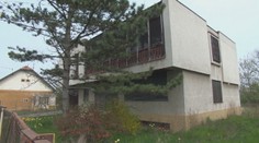 Prípad spievajúceho domu nekončí: Majiteľku zadržali, hlasná hudba hrala aj naďalej