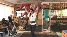 Najsilnejšia žena strednej Európy je Slovenka. Chlapov prehadzuje cez hlavu ako nič