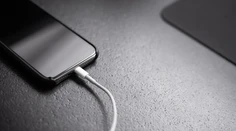iPhone zmení kvôli európskej smernici nabíjačku: Nemáme na výber
