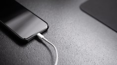iPhone zmení kvôli európskej smernici nabíjačku: Nemáme na výber