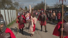 Veriaci vyšli do ulíc, kde ožil silný príbeh posledných chvíľ Ježiša Krista