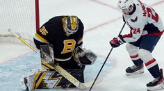 Washington podľahol Bostonu 3:4, Edmonton natiahol šnúru prehier