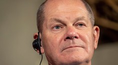 Putin by si mal uvedomiť, že svoje ciele nedosiahne. Vojnu by mal ukončiť, tvrdí Scholz