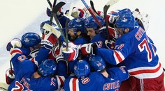 VIDEO: Na východe je to vyrovnané. Rangers si v predĺžení poradili s Floridou