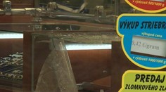 Nešikovný zlodej: Na úteku postrácal lup a chytili ho do hodiny