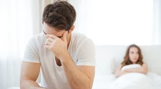 Sex je dobrý aj na bolesť hlavy. Muži však majú orgazmickú bolesť dvakrát častejšie