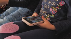 Časový limit a všetko prechádza schválením. Takto slovenskí rodičia krotia deti na internete