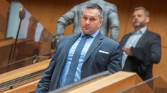 Prezidentka dočasne pozbavila riaditeľa SIS výkonu štátnej služby