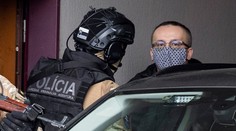 Exriaditeľ SIS aj milionár Kollár zostávajú vo väzbe