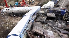 Grécky premiér: Zrážku vlakov spôsobil tragický ľudský omyl