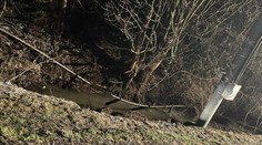 Mimoriadnu situáciu vyhlásili v obci Ľubeľa: Zosunul sa oporný múr pri ceste