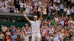 VIDEO: Federer získal bez straty setu rekordný ôsmy titul na Wimbledone