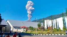 V Indonézii vybuchla najaktívnejšia sopka