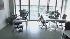 Čerpanie dovoleniek sa rozbieha. Viacerí sa však sťažujú, že im zamestnávatelia voľno aj škrtali