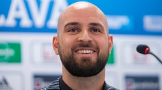 Kmotrík mladší súd za hajlovanie mať nebude, rozhodol sa zaplatiť peňažný trest