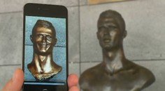 Bola na smiech, teraz ju nahradili. Pozrite si novú bustu Cristiana Ronalda