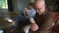 Kuriózny prípad v USA. Tieto trojčatá majú dvoch rozdielnych otcov