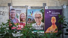 Vo Francúzsku sa začalo prvé kolo parlamentných volieb. Pozrite si, ako dopadol posledný prieskum