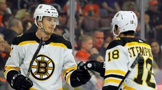 Cehlárik prispel k výhre Bostonu gólom i asistenciou, skóroval aj Pánik pri prehre Arizony