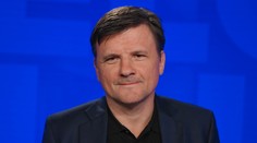 A. Hlina v diváckych otázkach Na telo PLUS: Do ktorej strany prestúpi, ak SaS neuspeje vo voľbách?