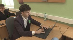 Niekoľko študentov si vybralo elektronickú maturitu – ako prví si klikali odpovede. Najviac rezonovali úlohy o Štúrovi