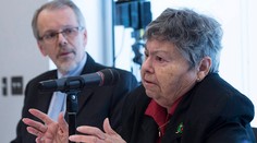 Tabakové spoločnosti musia zaplatiť fajčiarom miliardové odškodné