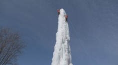 Atrakcia, ktorá sa len tak nevidí. Lezenie na Polhorskú ľadovú vežu si môže vyskúšať každý