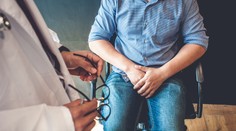 Zadržiavanie moču vám môže spôsobiť vážne zdravotné problémy, varujú lekári