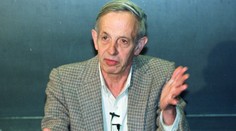 Nositeľ Nobelovej ceny zahynul v taxíku spolu s manželkou