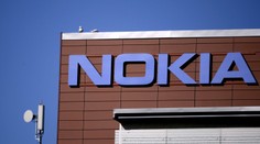 Legenda medzi mobilmi sa vracia. Nokia sa zamerala na Android