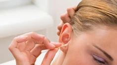 Čo môže ušný maz prezradiť o vašom zdraví? Schováva indikácie rôznych ochorení