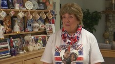 Väčšiu fanúšičku britskej kráľovskej rodiny ste ešte nevideli