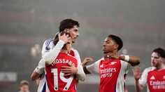 Arsenal to opäť nezvládol. Titul sa vzdialil, bude to iba ďalšie druhé miesto