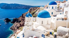 Turisti z výletných lodí si za návštevu gréckych ostrovov priplatia. Vstup na Santorini či Mykonos bude stáť 20 eur