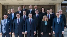 Hlasovanie o dôvere vláde: V parlamente od pondelka pokračuje rokovanie poslancov