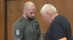 Jozef z Prievidze si zavolal sanitku pre zranený prst. Záchranári na zemi našli ležať ženu, ktorú takmer zabil