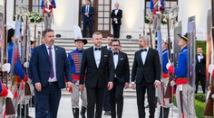 V programe bol aj obed či kladenie vencov. Bodku za prvým dňom v úrade dáva recepcia